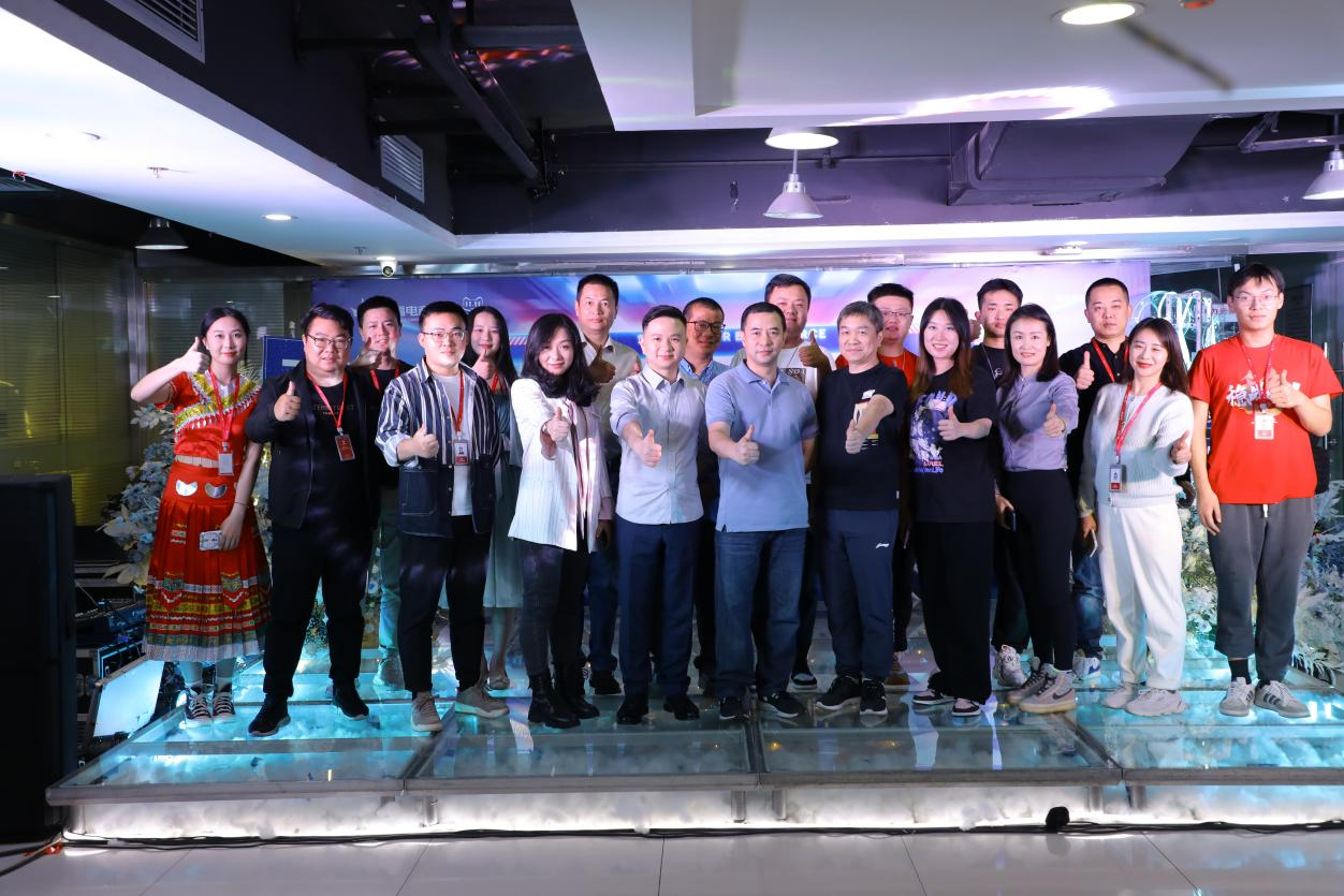 火蝠電商 兩面針團(tuán)隊(duì)合影 火蝠電商 兩面針團(tuán)隊(duì)合影